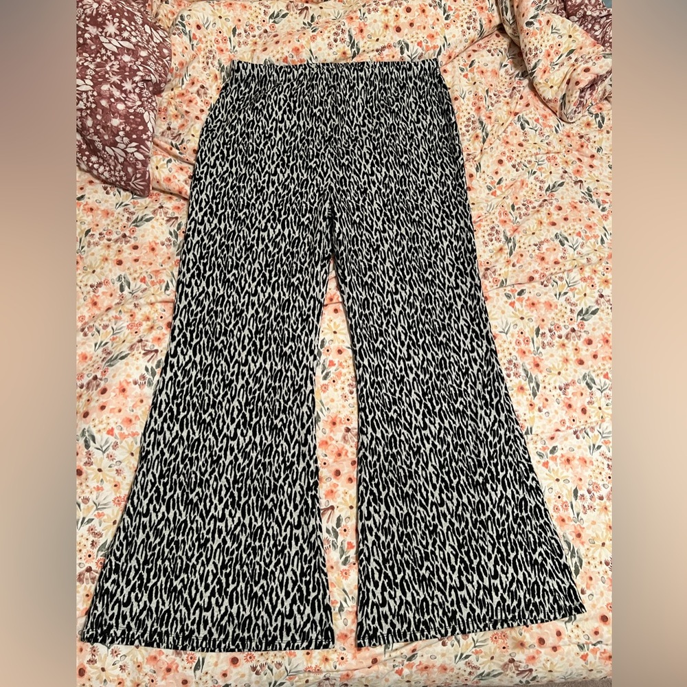 Forever 21 3x flare leggings